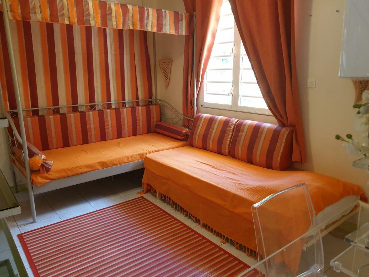 Agreable Studio Vue Mer Au Trois Ilets Les Trois-Ilets Exterior photo