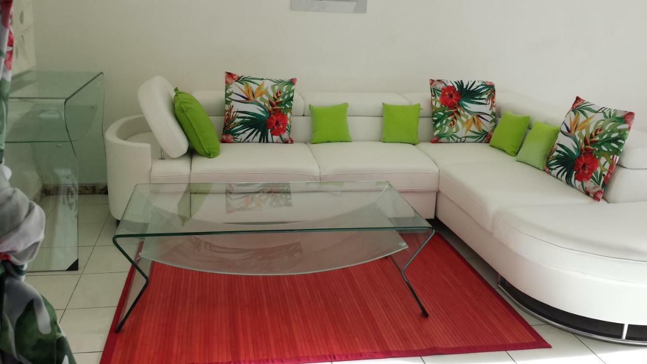 Agreable Studio Vue Mer Au Trois Ilets Les Trois-Ilets Exterior photo